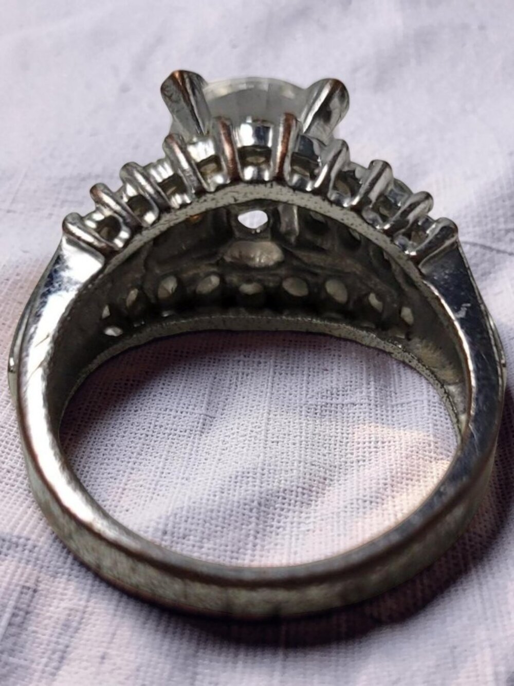 Vintage 1960's Silvertone Center Round Brilliant Cut Chrystal Promise Ring - Picture 13 of 16